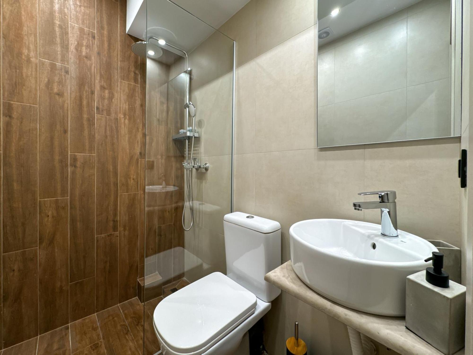 Redkaravan Suite Thessaloníki Exteriör bild